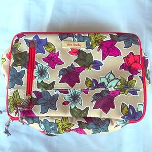 Vera Bradley Blush and Brush Case brand new tags